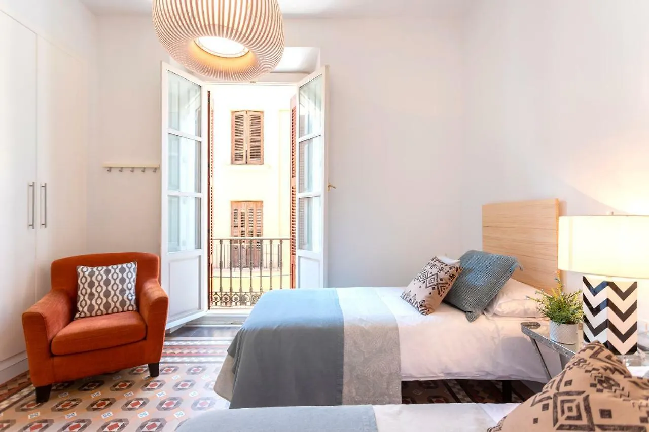 Genteel Home Larios マラガ アパート