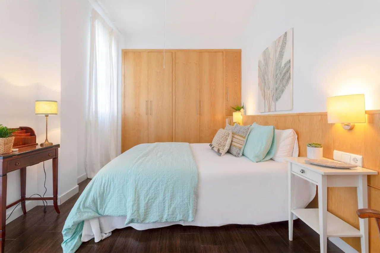 Genteel Home Larios Malaga 0*,  Spain