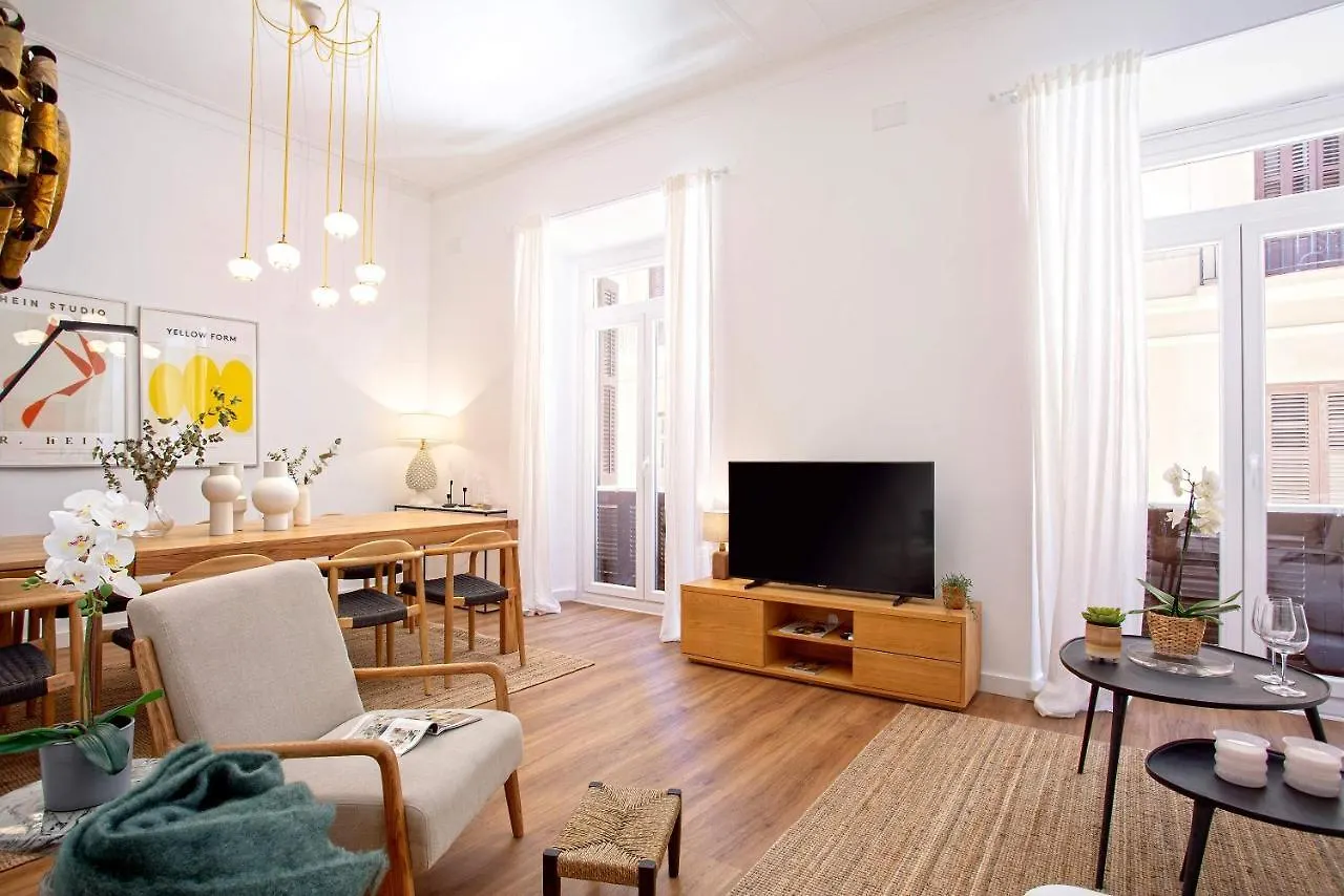 Genteel Home Larios Malaga Apartment