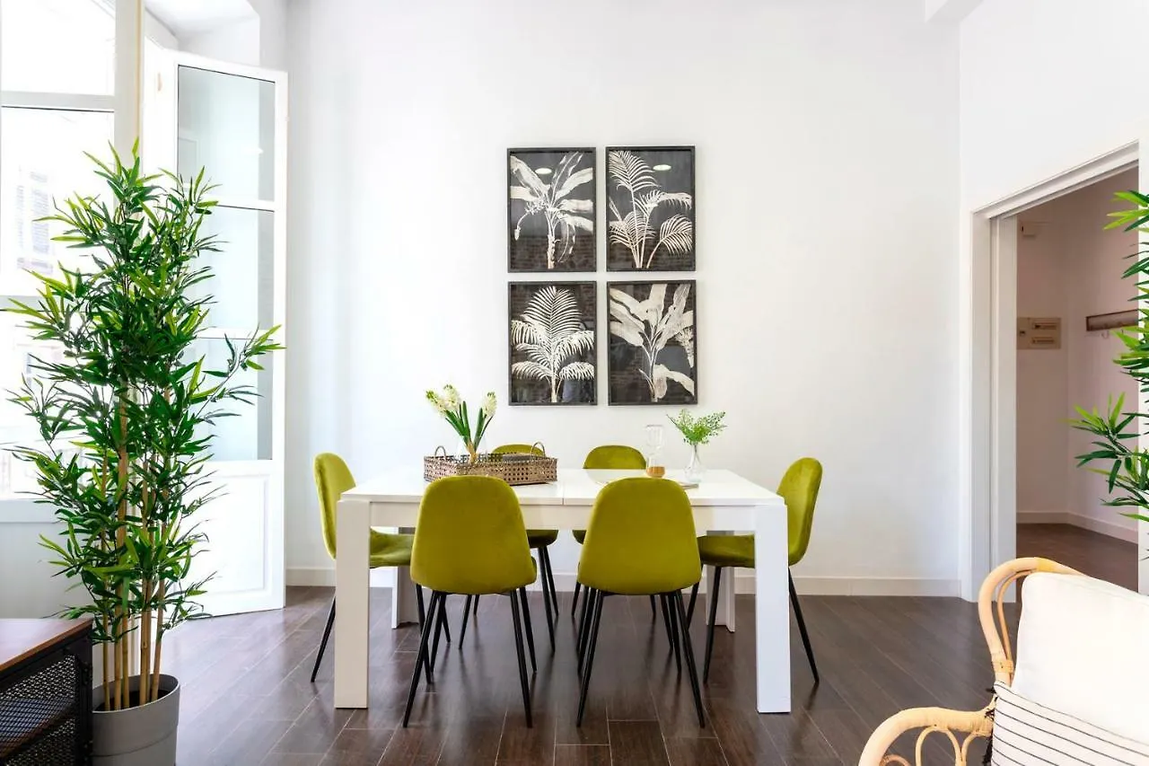 Genteel Home Larios Malaga 0*,  Spain